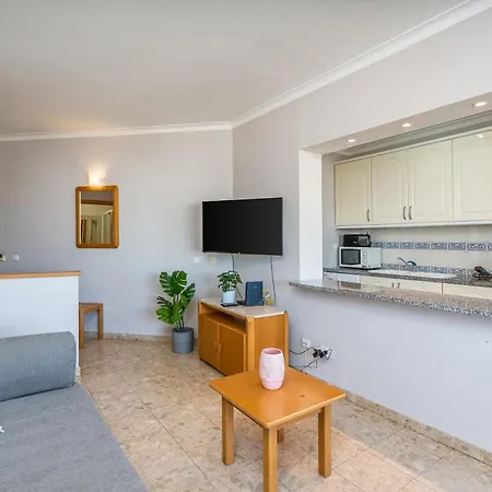 Apartment S&s By Algest